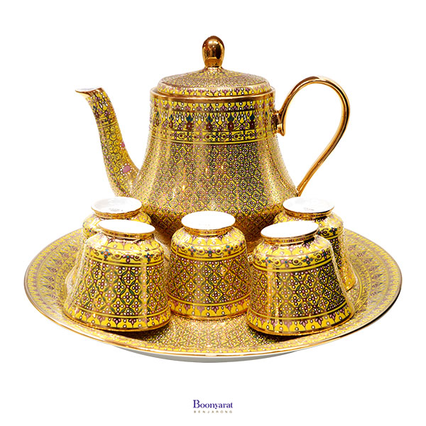 Benjarong tea pot souvenir