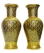 10 Inch flower vase Key-Yark pattern shiny skin.