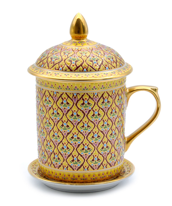 Benjarong Mug in Key-Yark pattern, matt Glaze