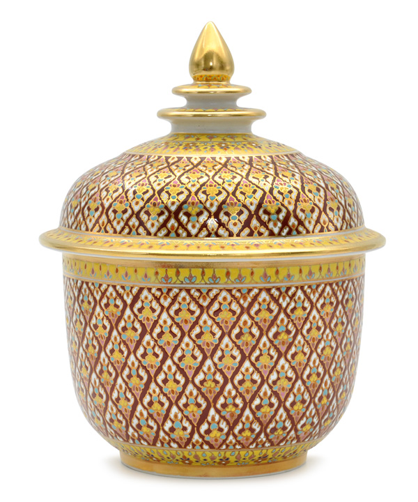 Benjarong jar 5 Inches in Phum-Kaw-Bin pattern