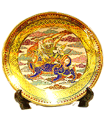 8 Inch Thai benjarong show plate. Pra-Ar-Thid pattern